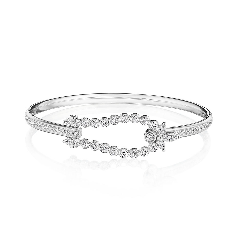 Hera Diamond Buckle Bangle