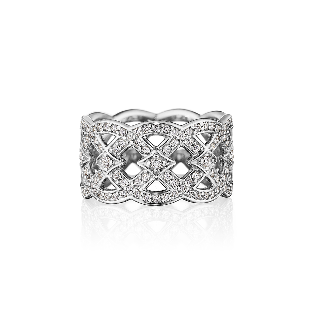 Belle Ring With Diamonds