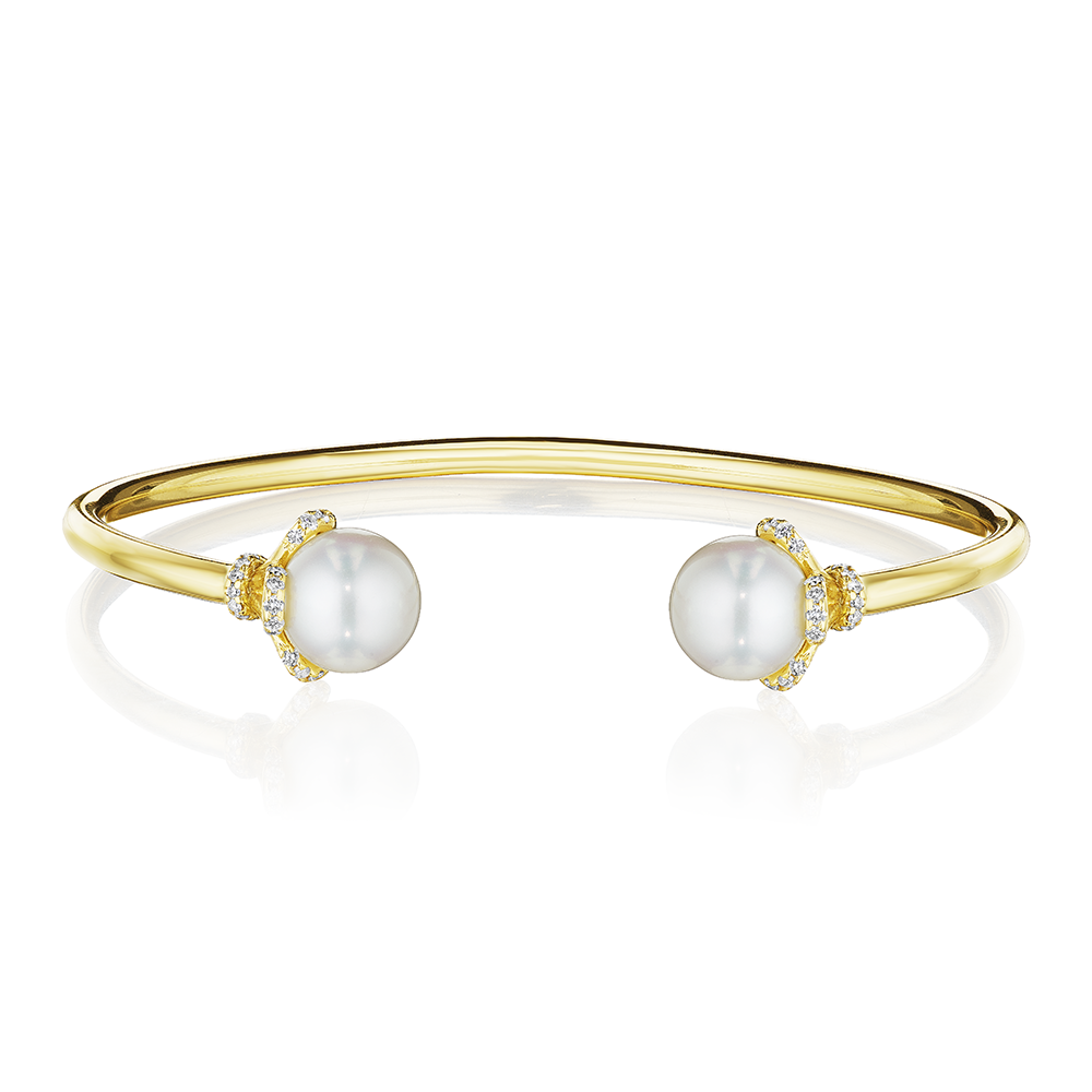 Tiara Diamond & Pearl Bangle